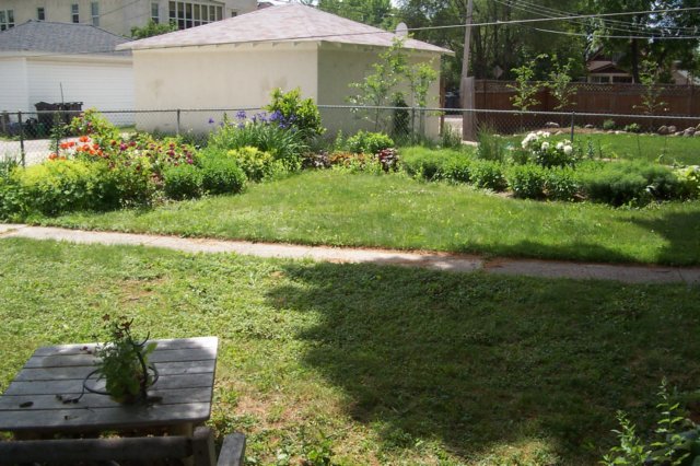 mainbedwideview.jpg